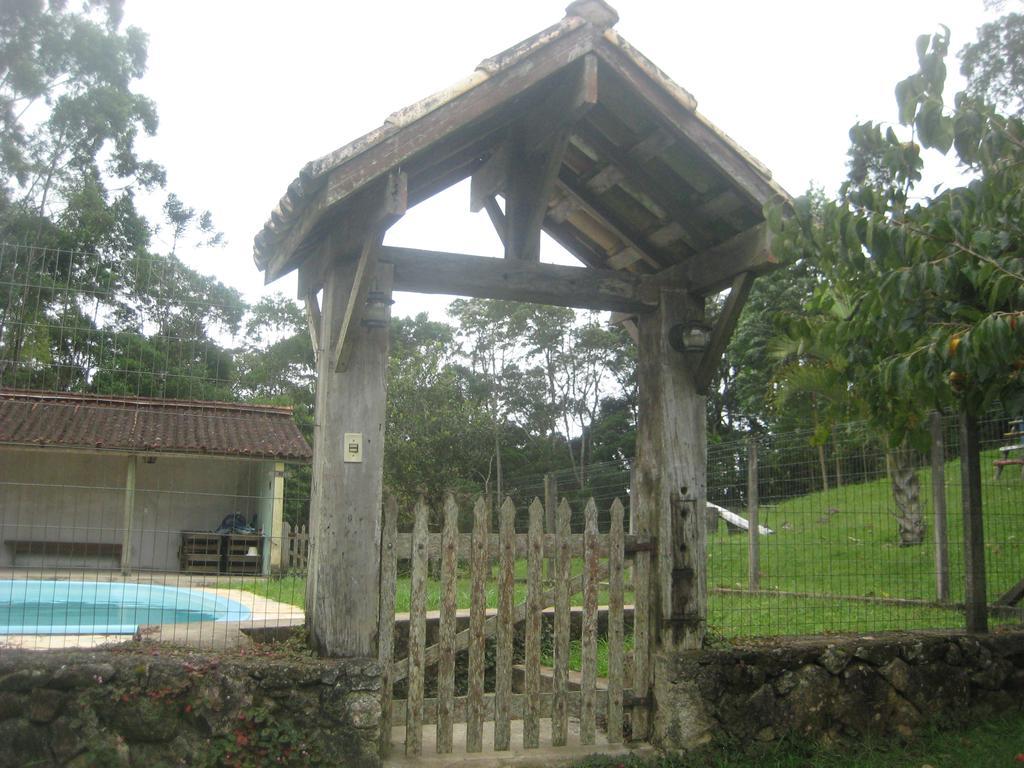Pousada Recanto Dos Pinheiros Pilar do Sul Экстерьер фото